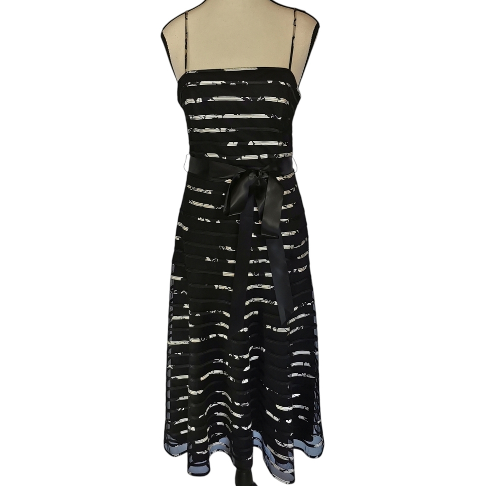JS Collections Black White Striped Fit & Flare Midi Dress Size 6